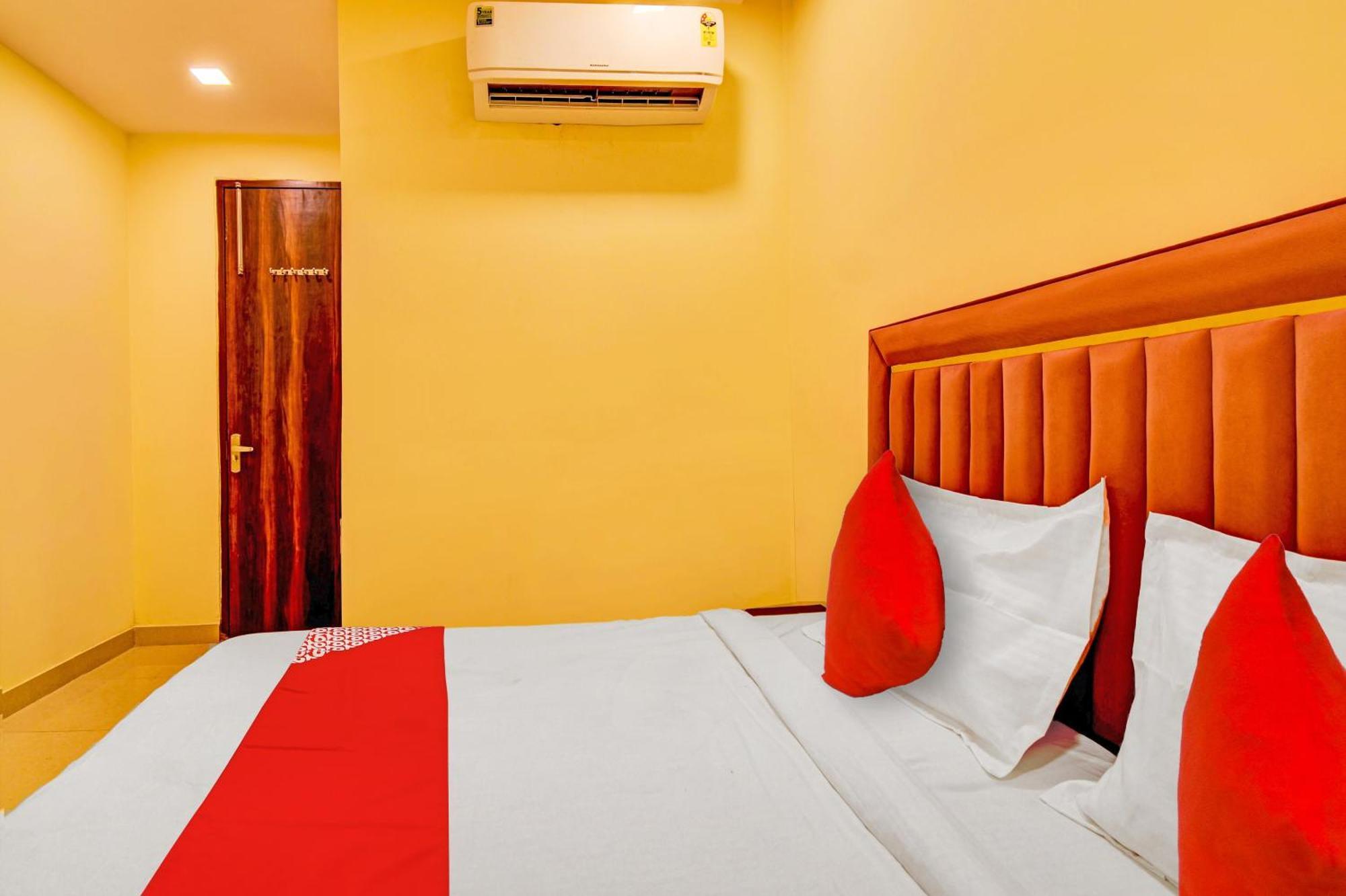 Hotel O Friendship Inn Delhi  Exterior foto